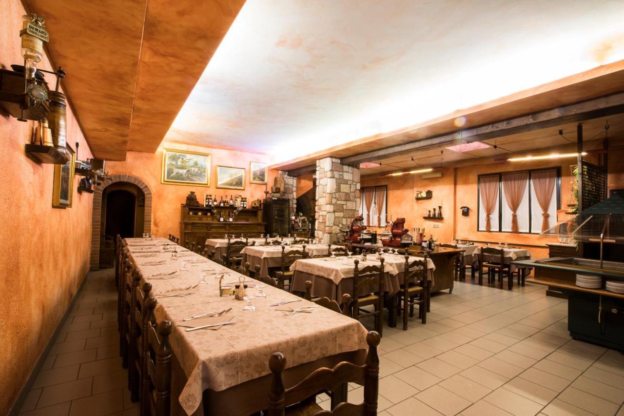Albergo Ristorante Brera Inveruno Kültér fotó